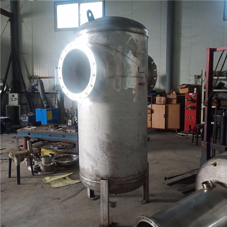 蒸汽汽水分離器：保障火電廠安全高效運(yùn)行的“蒸汽凈化師”——以DN100口徑為例